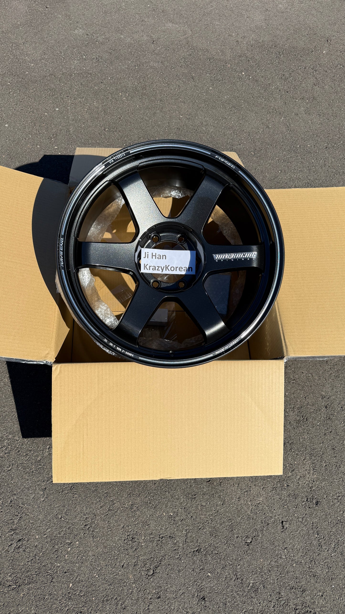 Volk Racing 20 inch TE37 Ultra Large P.C.D. Diamond Dark Gunmetal
