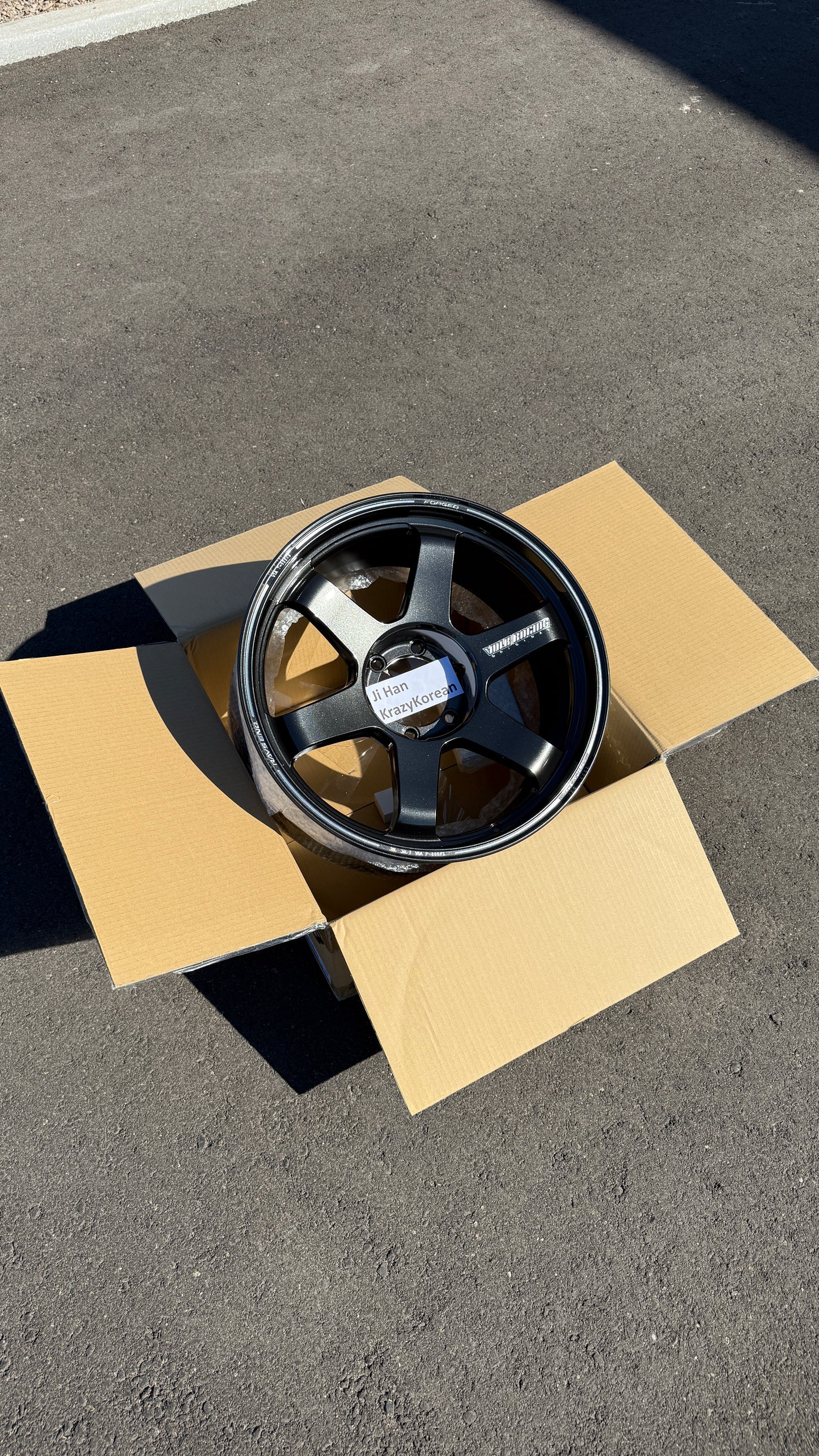 Volk Racing 20 inch TE37 Ultra Large P.C.D. Diamond Dark Gunmetal